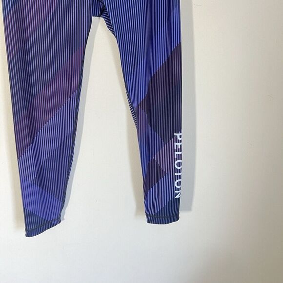 Peloton WITH Leggings Womens Size XXL High Rise Purple Stripe Wear it to Heart - Picture 2 of 6